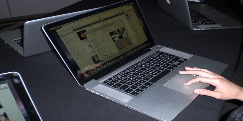 How to Copy and Paste Files and Text on Mac - Make Tech Easier