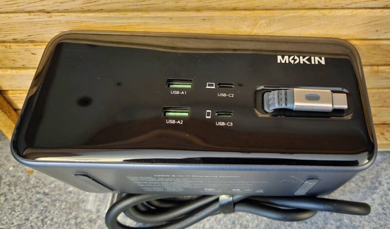 USB ports on MOKiN.